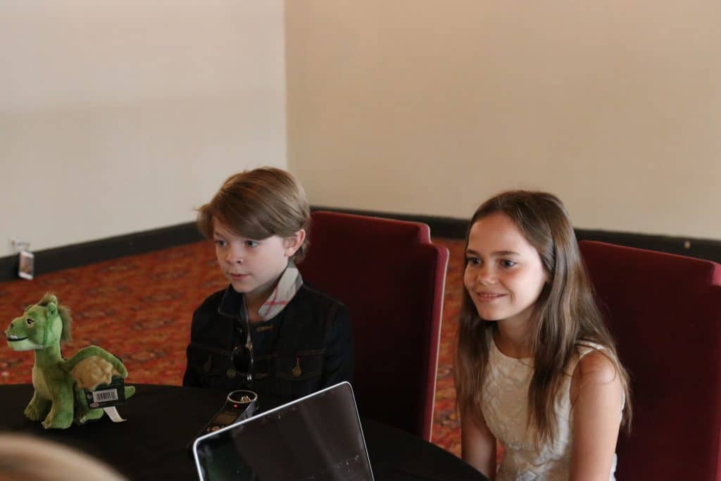 Oakes Fegley and Oona Laurence Pete's Dragon